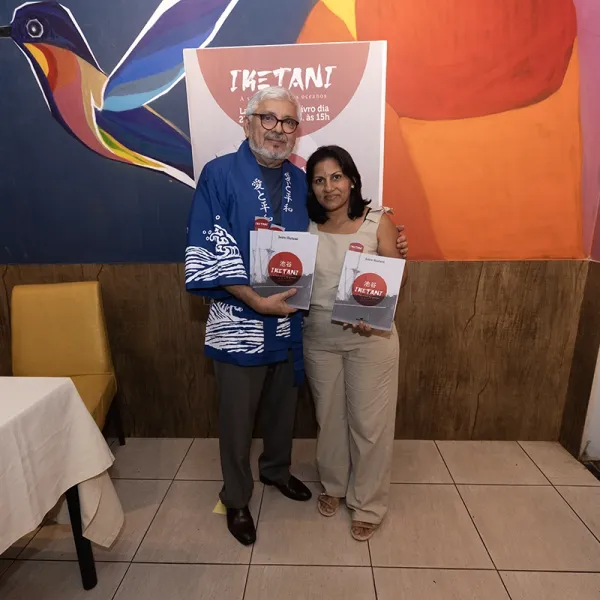Lançamento do Livro 124