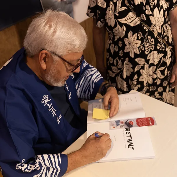 Lançamento do Livro 166