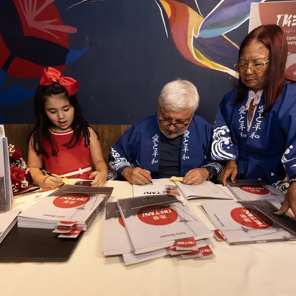 Lançamento do Livro 213