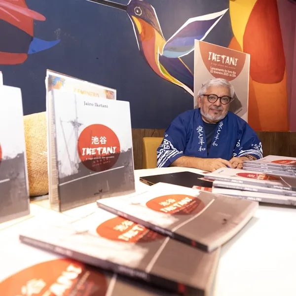 Lançamento do Livro 228
