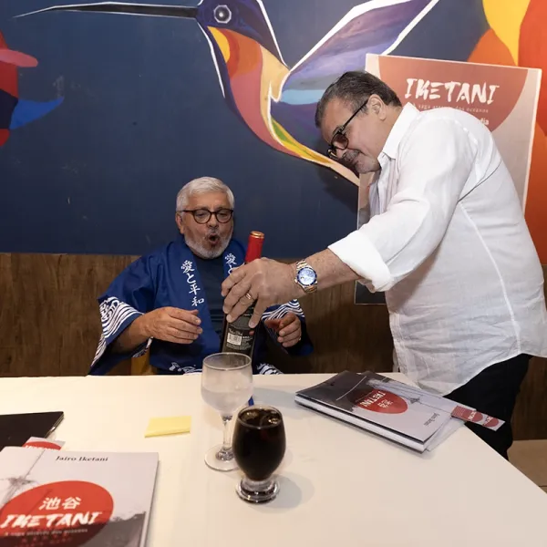 Lançamento do Livro 303