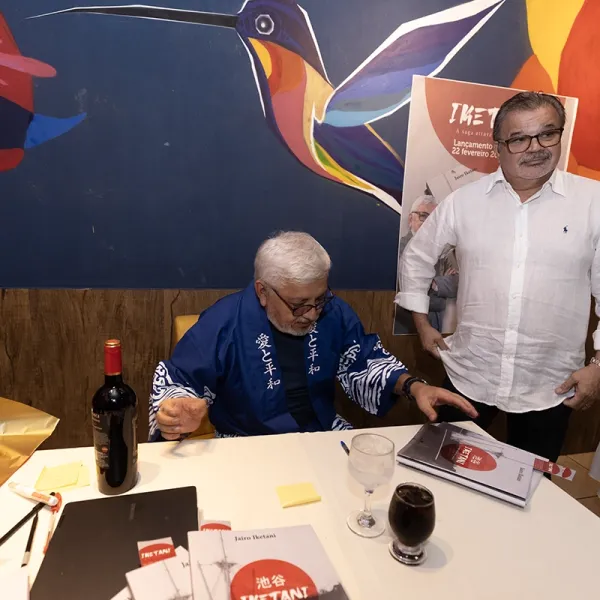 Lançamento do Livro 306