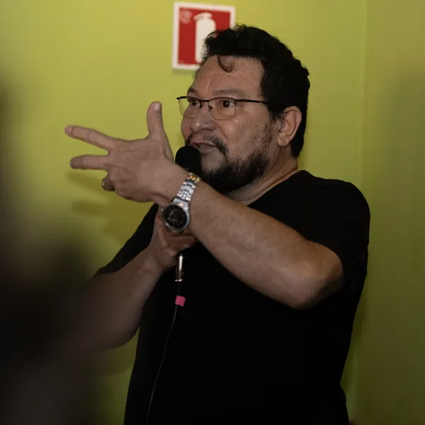 Lançamento do Livro 383